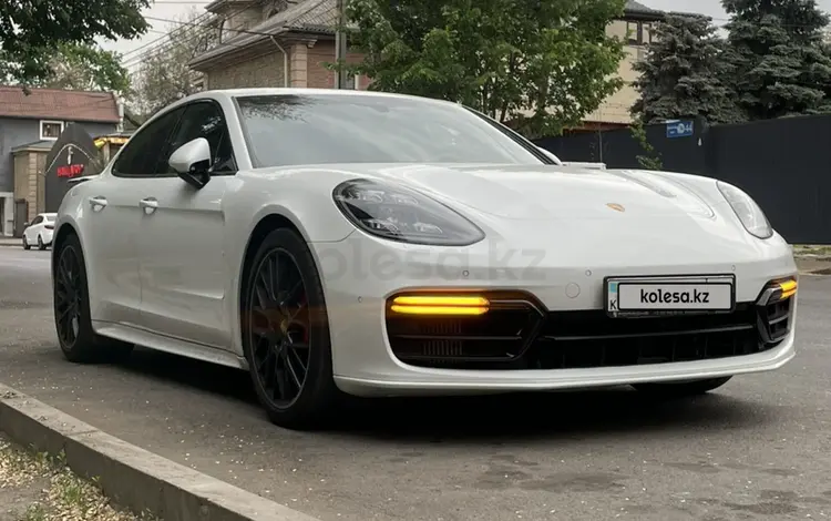 Porsche Panamera 2017 года за 57 000 000 тг. в Алматы