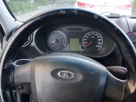 ВАЗ (Lada) Granta 2190 2013 года за 1 650 000 тг. в Усть-Каменогорск – фото 2