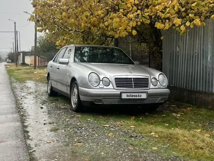 Mercedes-Benz E 280 1996 года за 4 000 000 тг. в Шымкент – фото 3