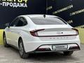 Hyundai Sonata 2021 года за 10 590 000 тг. в Актобе – фото 4