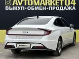 Hyundai Sonata 2021 года за 10 590 000 тг. в Актобе – фото 5