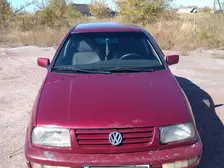 Volkswagen Vento, 1995