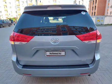 Toyota Sienna 2014 года за 10 800 000 тг. в Актобе – фото 9