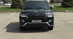 Toyota Land Cruiser 2018 года за 39 000 000 тг. в Алматы