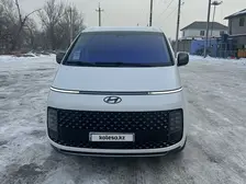 Hyundai Staria, 2022