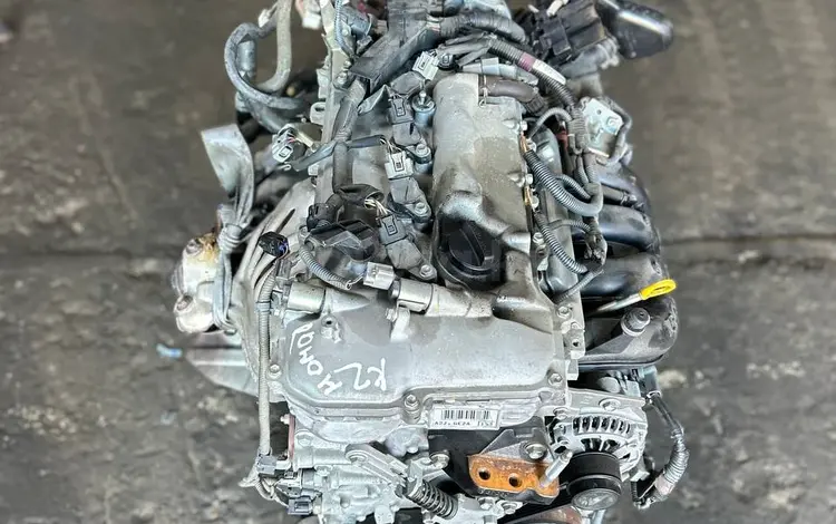 Двигатель 2ZR-FAE 1.8 литра Toyota Corolla, Auris, Avensis, Isis, Wish за 500 000 тг. в Астана