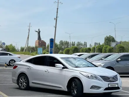 Hyundai Grandeur 2012 года за 8 000 000 тг. в Шымкент – фото 2