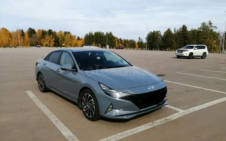 Hyundai Elantra 2021 годаfor9 100 000 тг. в Астана