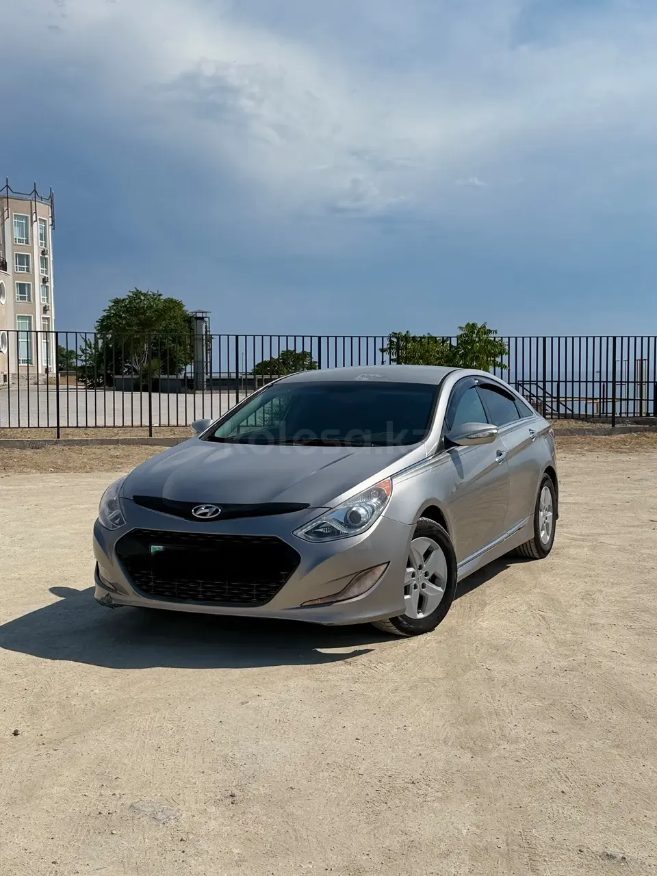 Hyundai Sonata, 2011