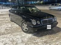 Mercedes-Benz E 320 1999 годаfor3 300 000 тг. в Астана