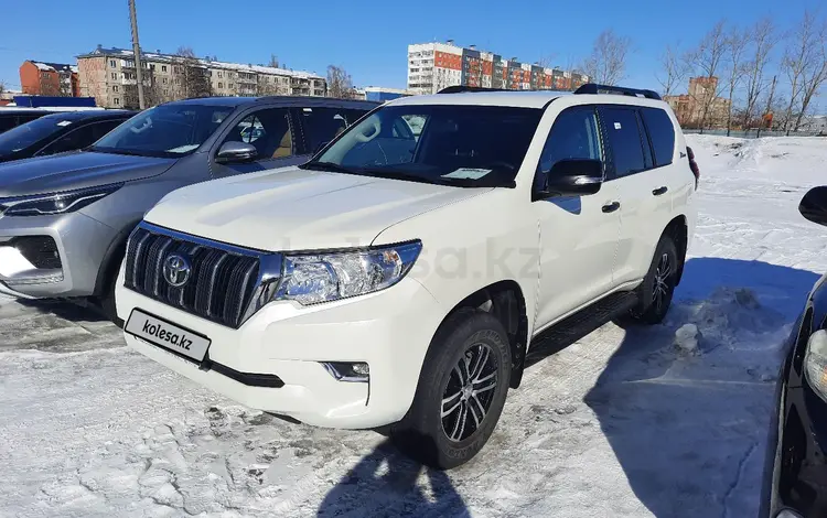 Toyota Land Cruiser Prado 2022 года за 22 700 000 тг. в Петропавловск