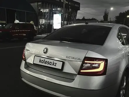 Skoda Octavia 2019 года за 10 000 000 тг. в Алматы – фото 4