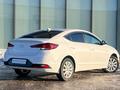 Hyundai Elantra 2019 года за 8 190 000 тг. в Караганда – фото 5