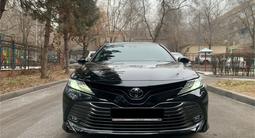 Toyota Camry 2021 года за 18 000 000 тг. в Алматы