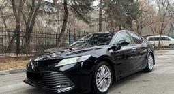 Toyota Camry 2021 года за 18 000 000 тг. в Алматы – фото 3