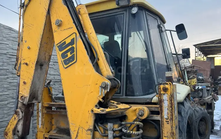 JCB  3CX 2001 года за 11 000 000 тг. в Тараз