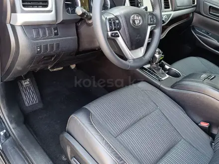 Toyota Highlander 2016 года за 15 700 000 тг. в Алматы – фото 7