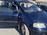 Volkswagen Sharan 2002 года за 2 200 000 тг. в Шымкент – фото 3