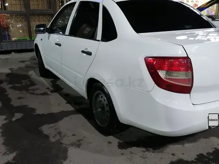 ВАЗ (Lada) Granta 2190 2014 года за 1 500 000 тг. в Алматы – фото 4
