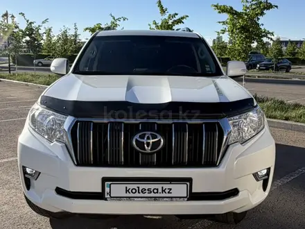 Toyota Land Cruiser Prado 2018 года за 21 000 000 тг. в Астана – фото 9