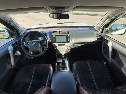 Toyota Land Cruiser Prado 2018 года за 21 000 000 тг. в Астана – фото 12