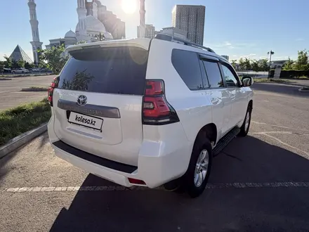 Toyota Land Cruiser Prado 2018 года за 21 000 000 тг. в Астана – фото 15