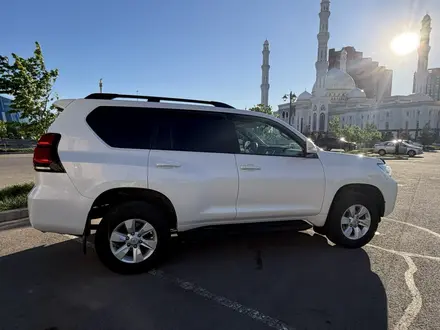 Toyota Land Cruiser Prado 2018 года за 21 000 000 тг. в Астана – фото 17
