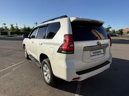 Toyota Land Cruiser Prado 2018 года за 21 000 000 тг. в Астана – фото 18