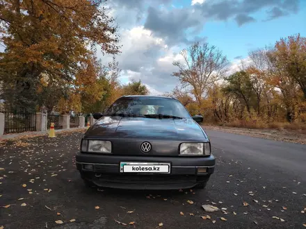 Volkswagen Passat 1989 года за 1 800 000 тг. в Караганда – фото 4