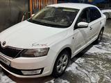 Skoda Rapid 2014 года за 3 200 000 тг. в Атырау – фото 2