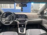 Hyundai Elantra 2017 годаүшін5 500 000 тг. в Атырау – фото 4