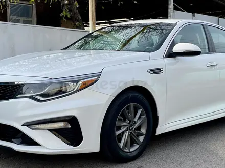 Kia Optima 2020 года за 9 799 799 тг. в Алматы