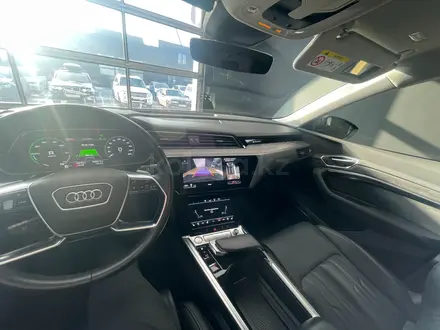 Audi e-tron 2020 года за 26 000 000 тг. в Алматы – фото 18