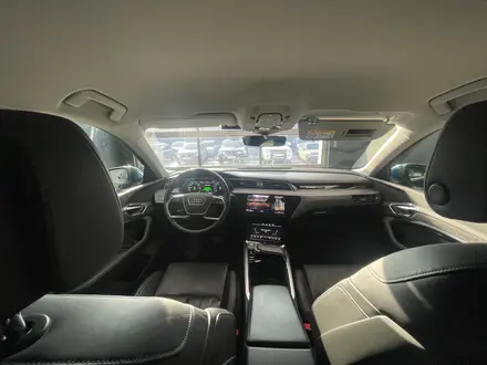 Audi e-tron 2020 года за 26 000 000 тг. в Алматы – фото 21