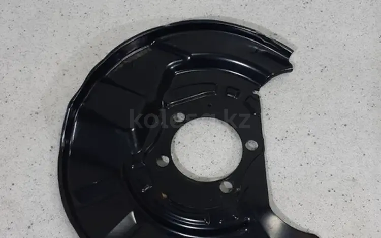 Песочница Toyota Camry70 (XV70) 2017-н. В. за 5 000 тг. в Алматы