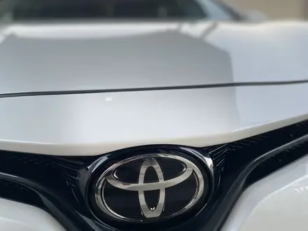 Toyota Camry 2019 года за 14 500 000 тг. в Актау – фото 15