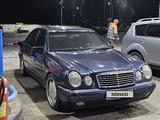 Mercedes-Benz E 320 1999 годаүшін5 000 000 тг. в Алматы