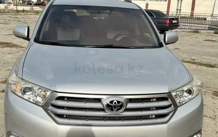 Toyota Highlander 2013 годаүшін16 000 000 тг. в Тараз