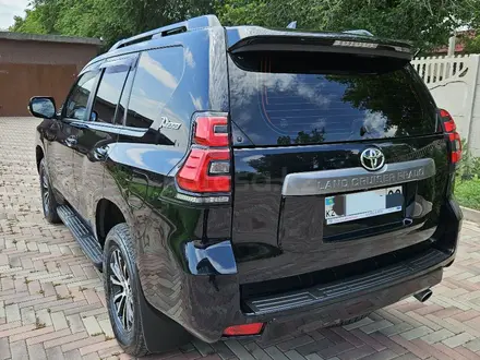 Toyota Land Cruiser Prado 2021 года за 25 000 000 тг. в Караганда – фото 2