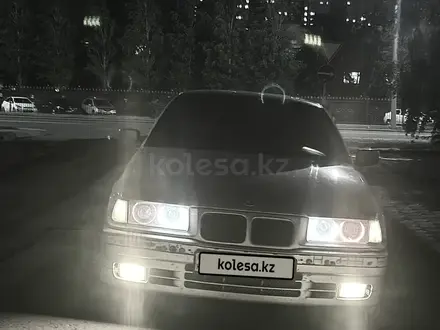 BMW 320 1991 года за 1 150 000 тг. в Астана – фото 2