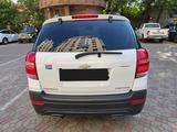 Chevrolet Captiva 2014 года за 6 500 000 тг. в Алматы – фото 4