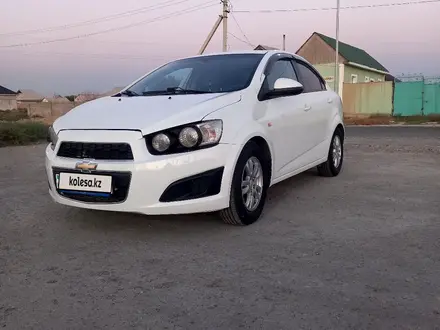 Chevrolet Aveo 2013 года за 2 900 000 тг. в Шымкент – фото 4