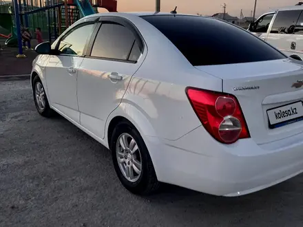 Chevrolet Aveo 2013 года за 2 900 000 тг. в Шымкент – фото 5