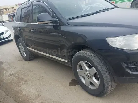 Volkswagen Touareg 2007 года за 5 000 000 тг. в Шымкент – фото 3