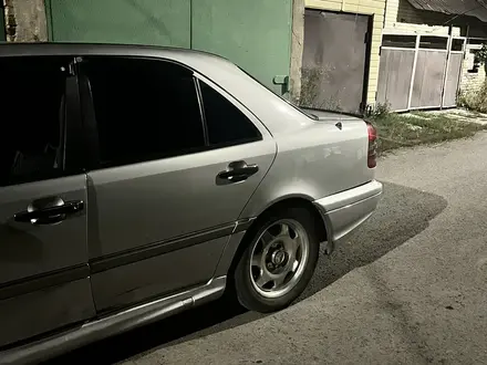 Mercedes-Benz C 220 1993 года за 1 300 000 тг. в Караганда – фото 13