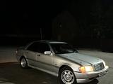 Mercedes-Benz C 220 1993 года за 1 300 000 тг. в Караганда