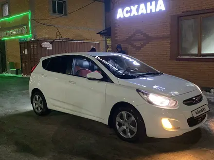 Hyundai Accent 2011 года за 5 000 000 тг. в Астана – фото 2