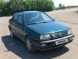 Volkswagen Vento 1996 года за 1 580 000 тг. в Караганда