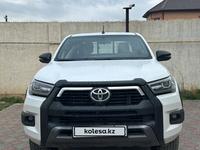 Toyota Hilux 2023 годаfor25 709 090 тг. в Актау