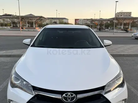 Toyota Camry 2017 года за 11 200 000 тг. в Актау – фото 4